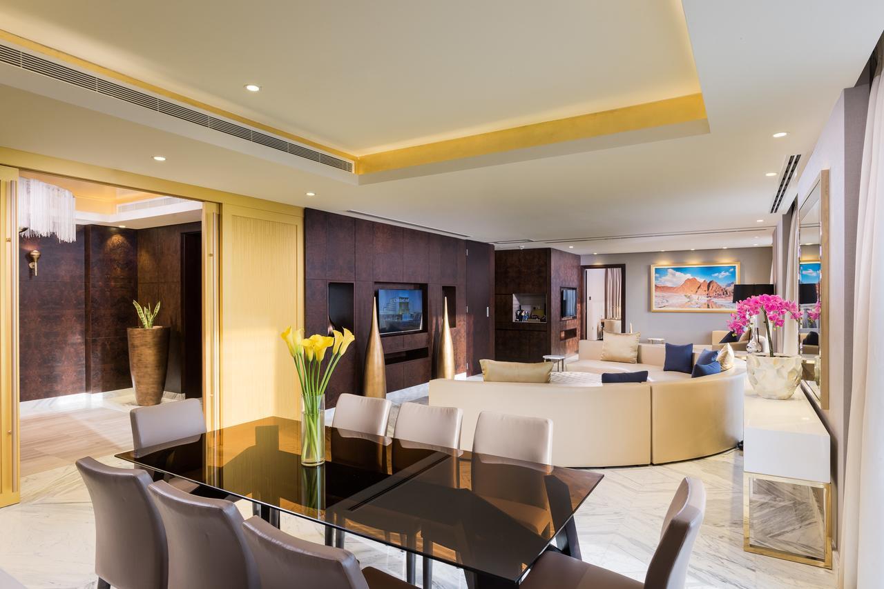 Hotel Grand Millennium 5*